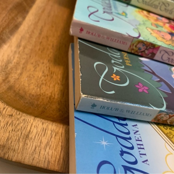 Goddess Girls Book Bundle - Picture 8 of 8
